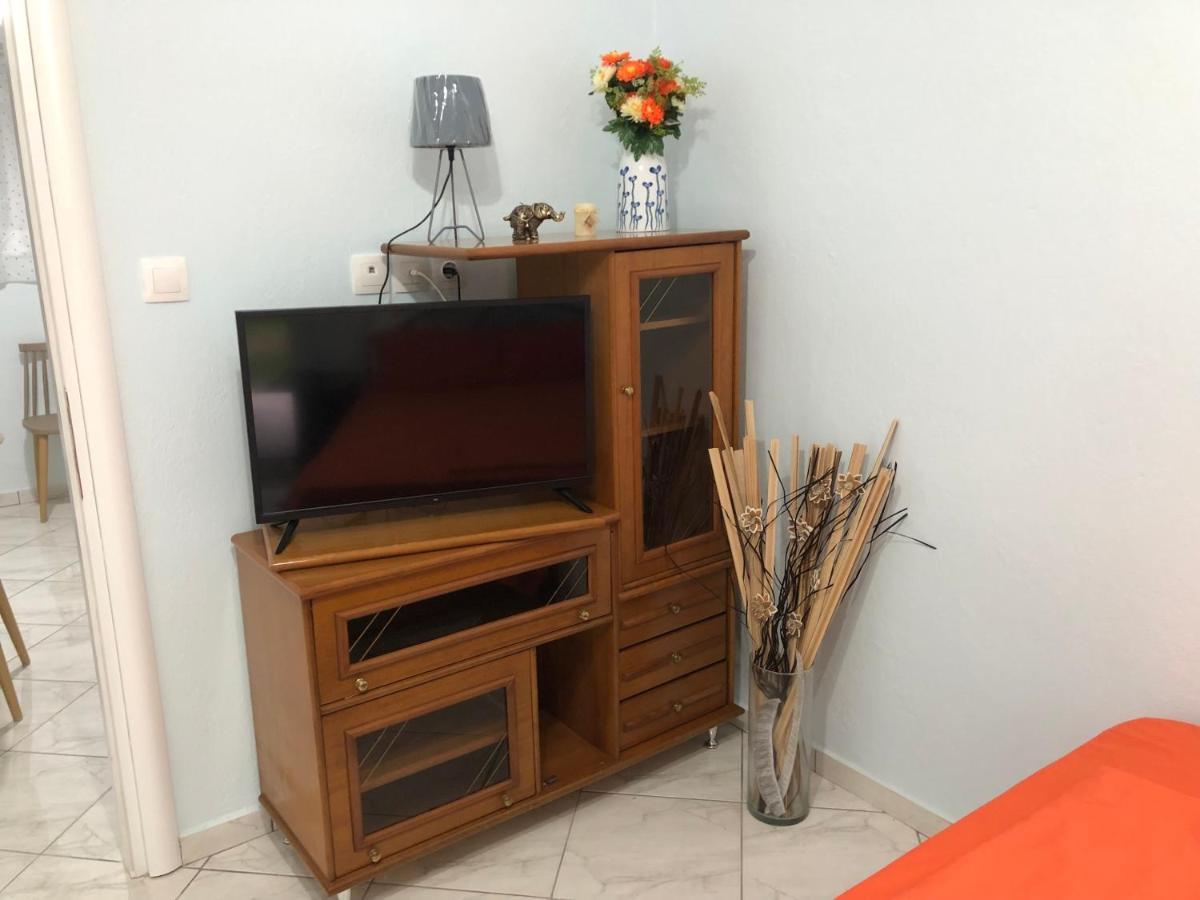 Thea Sea Apartment Неа Мудания Екстериор снимка