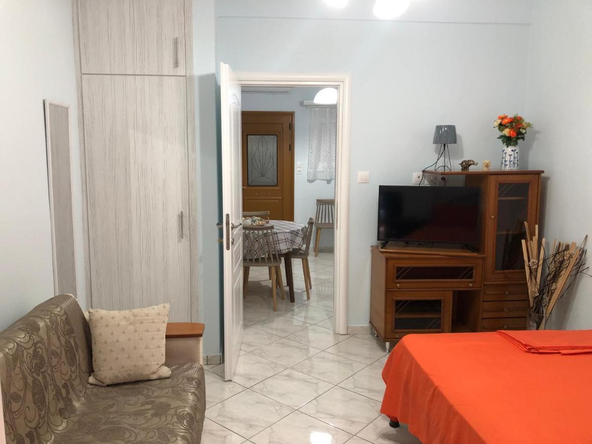Thea Sea Apartment Неа Мудания Екстериор снимка