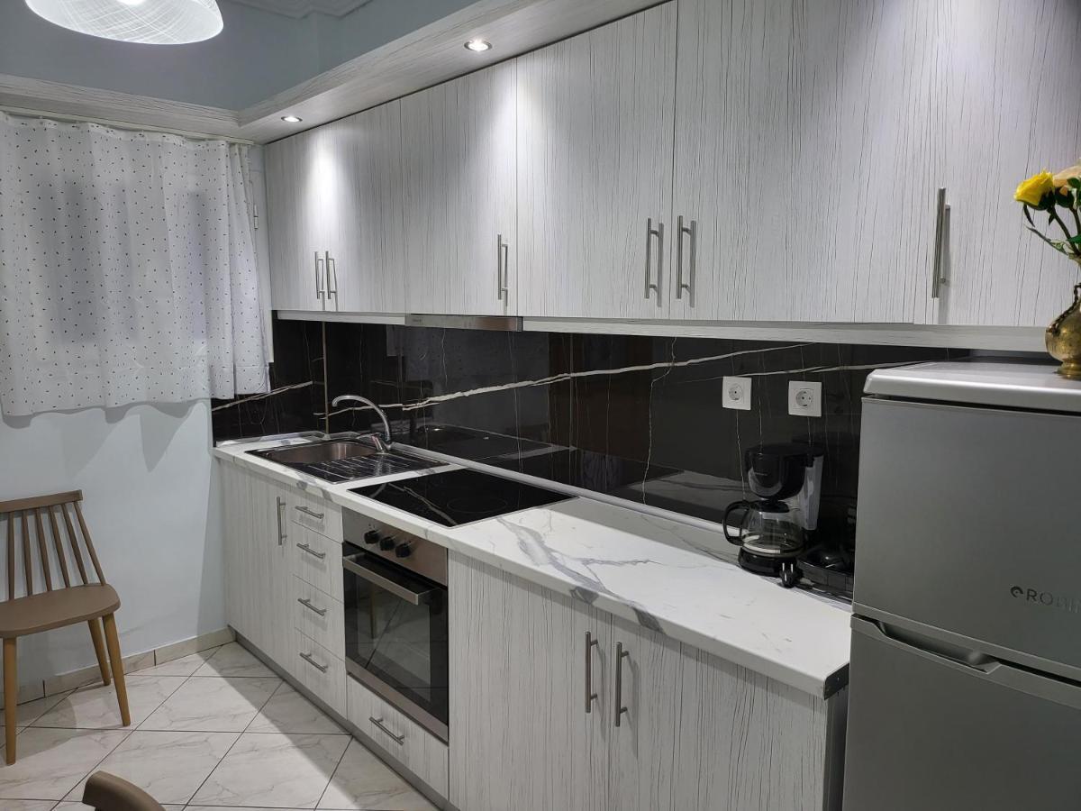 Thea Sea Apartment Неа Мудания Екстериор снимка